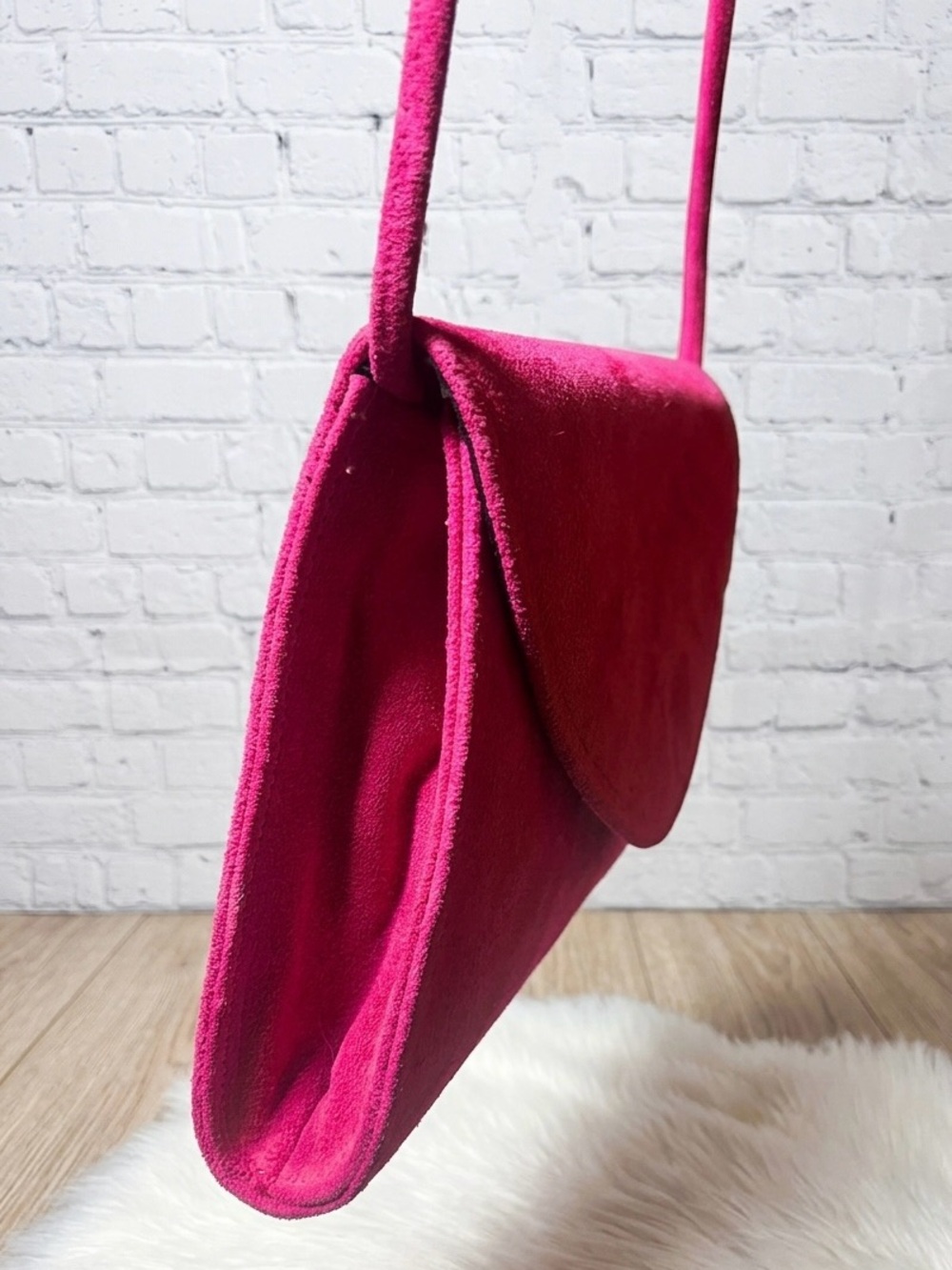 Vintage Pink Suede Shoulder Bag - Picture 3 of 14